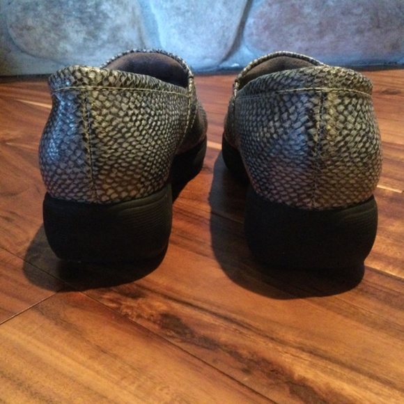 ✔️ Grey’s Anatomy Softwalk Shoe Size 8.5 - Picture 3 of 5